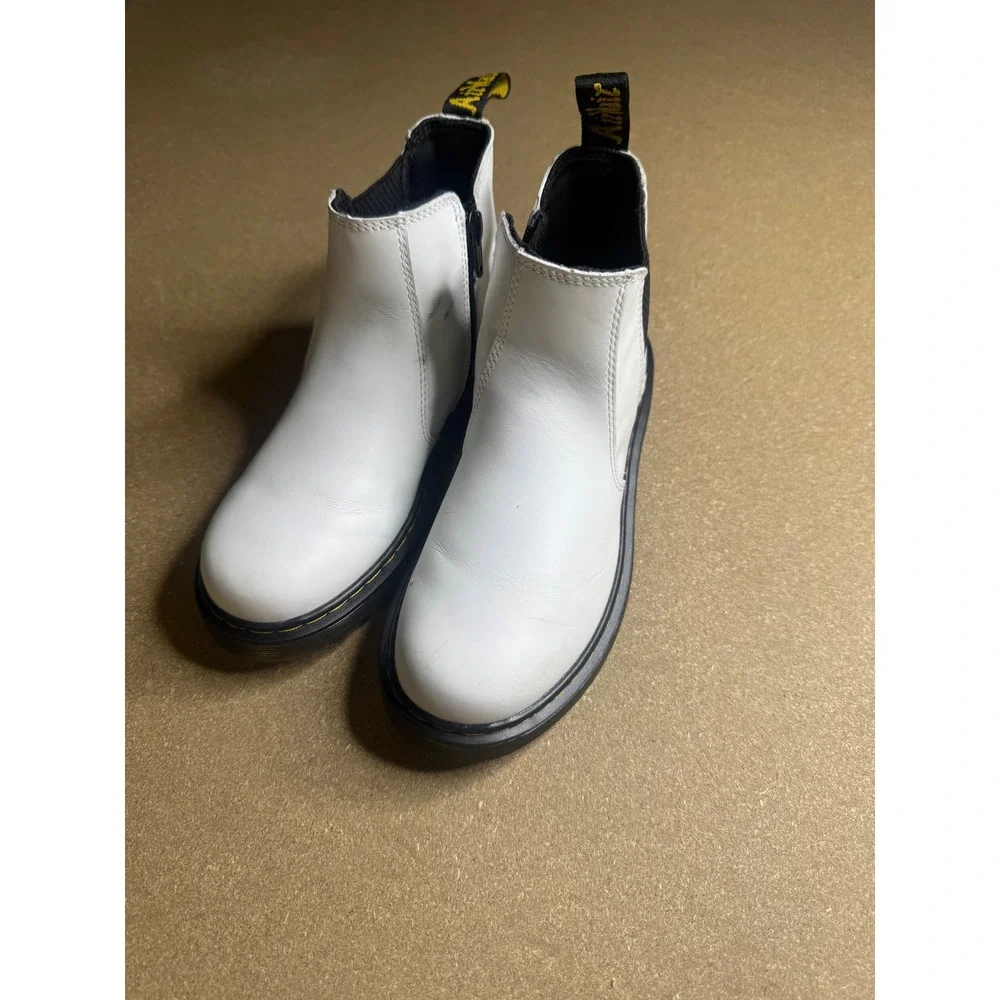 Dr. Martens 2976 Banzai White Leather Chelsea Boots Kids Size 3 US 2‎ UK 34 EU